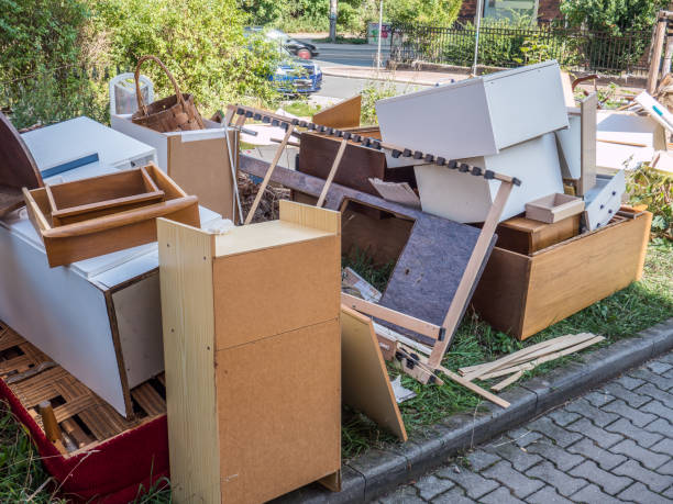 Best Professional Junk Removal  in Solomons, MD